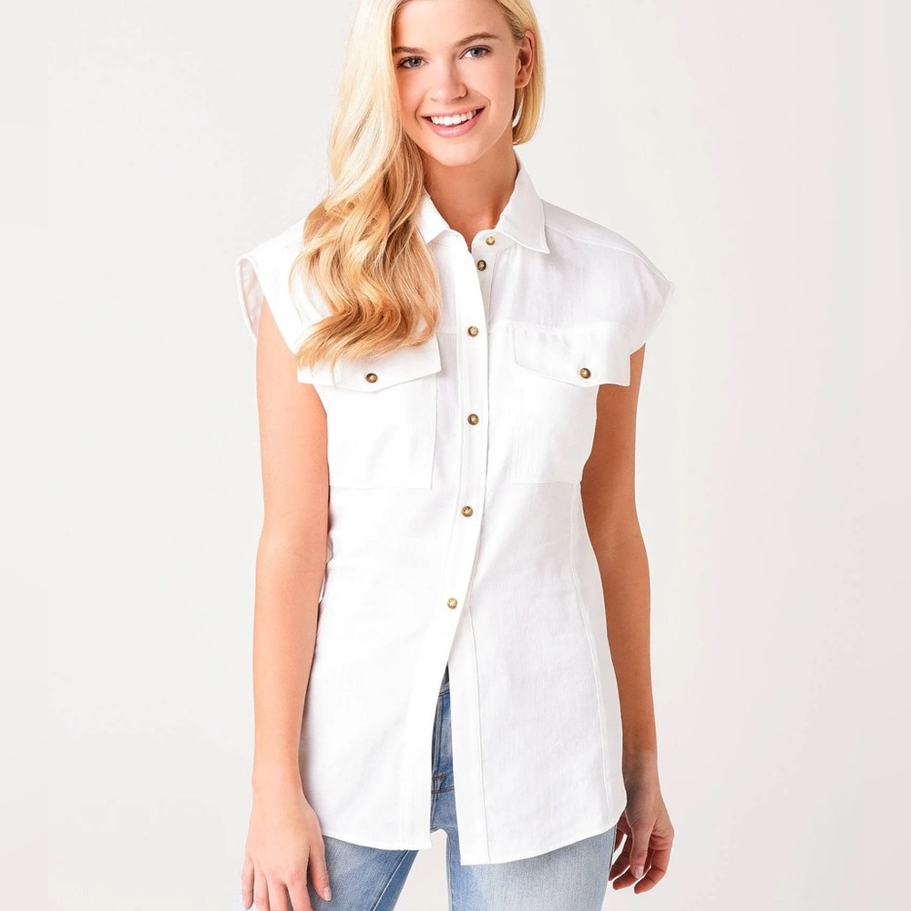 Frame women’s cutaway aire top linen blend white button front tunic